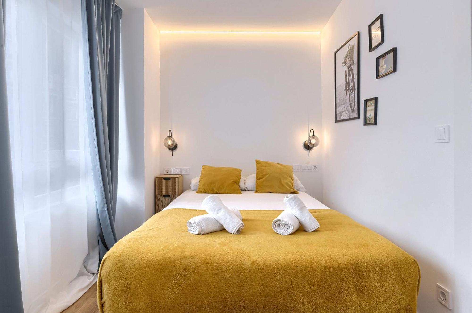 Deustown Apartamentos Бильбао Экстерьер фото