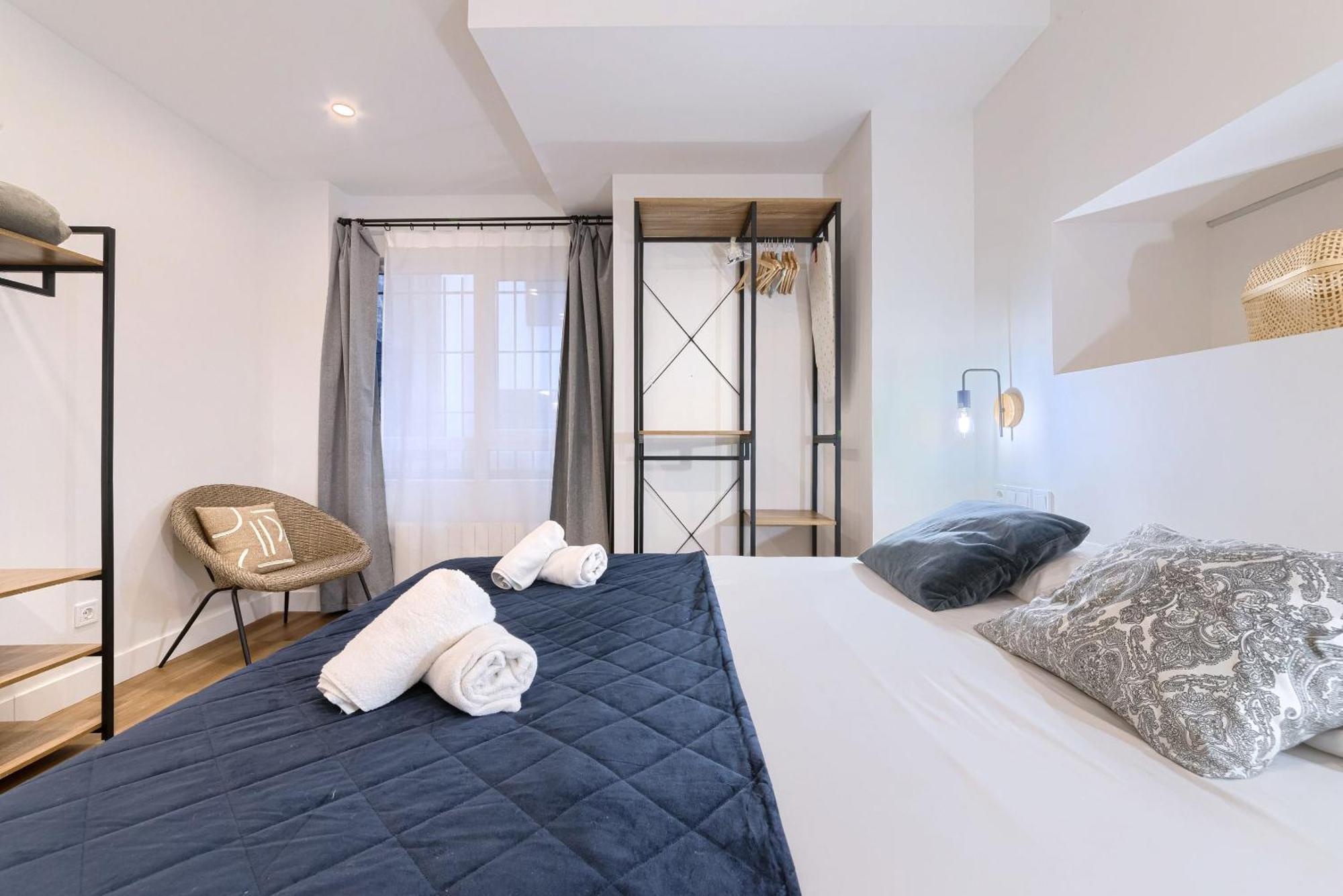 Deustown Apartamentos Бильбао Экстерьер фото