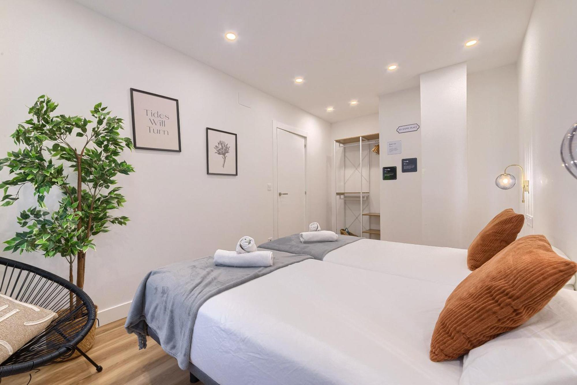 Deustown Apartamentos Бильбао Экстерьер фото
