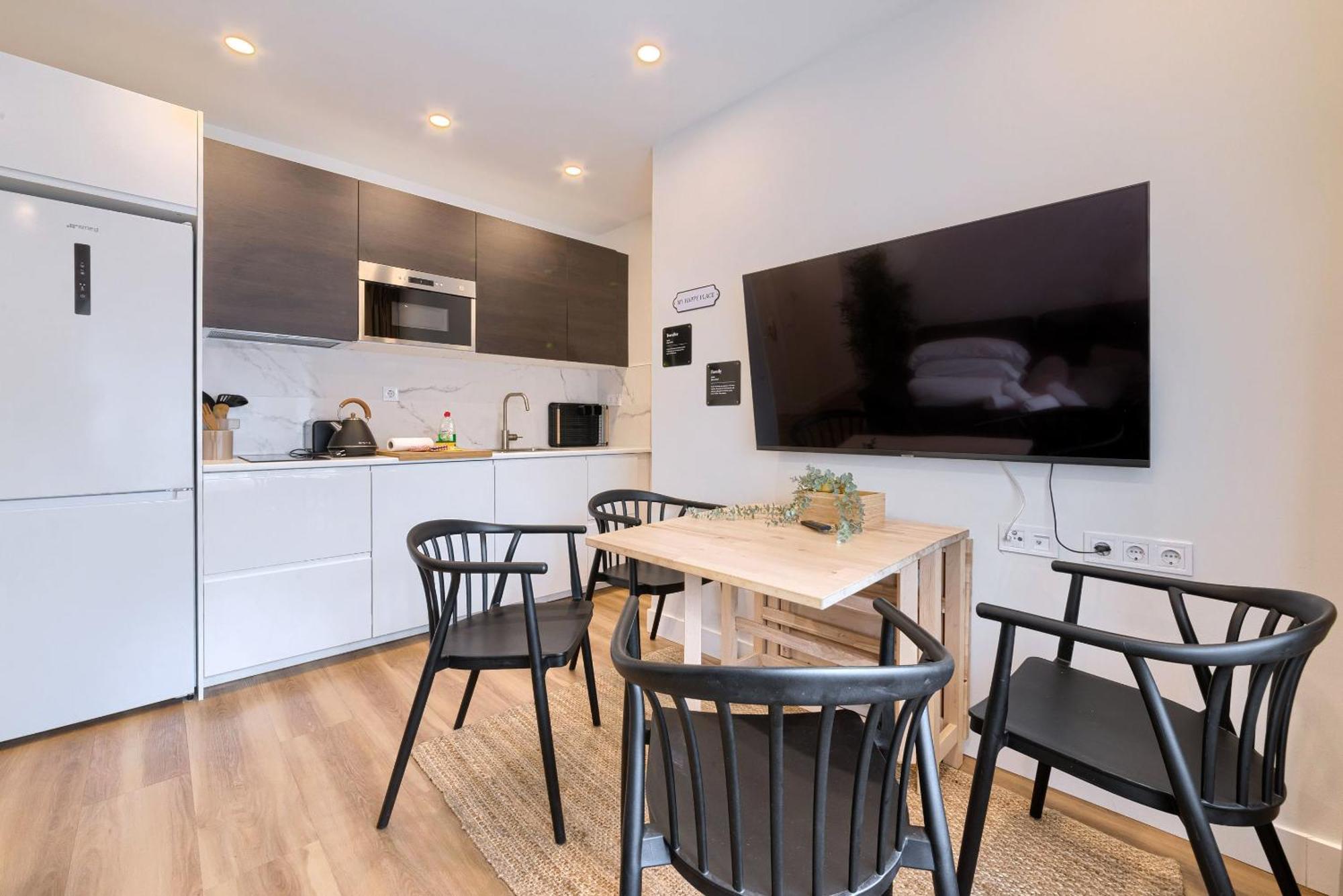 Deustown Apartamentos Бильбао Экстерьер фото